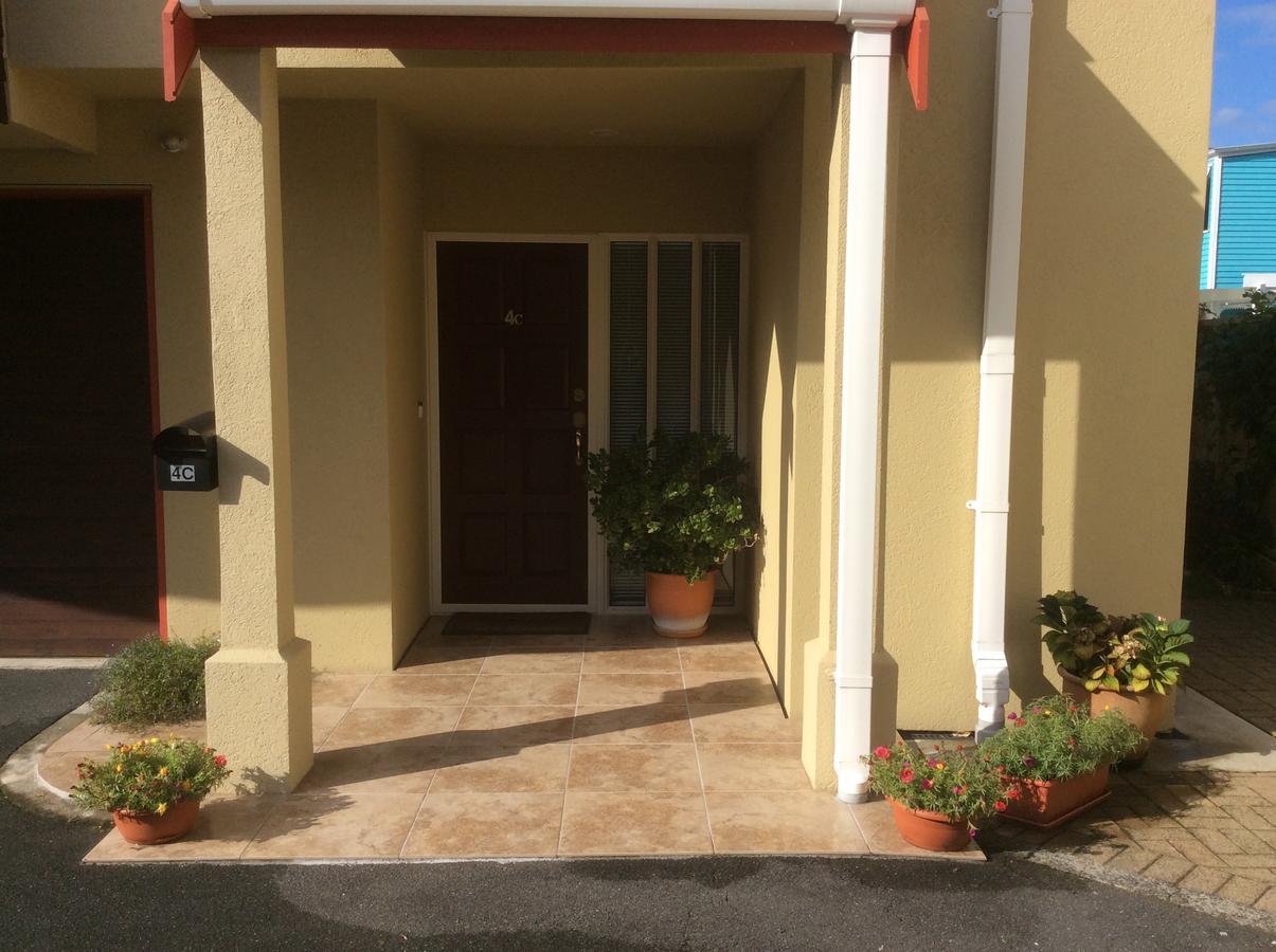 Albert Mews B And B Whitianga Exterior foto